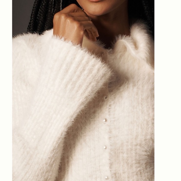 NWT Anthropologie Pearl Button Fuzzy Cardigan Sweater size L - Picture 6 of 15